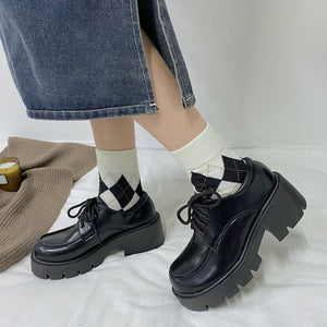 Women High Heels Large Size / Small Leather Shoes